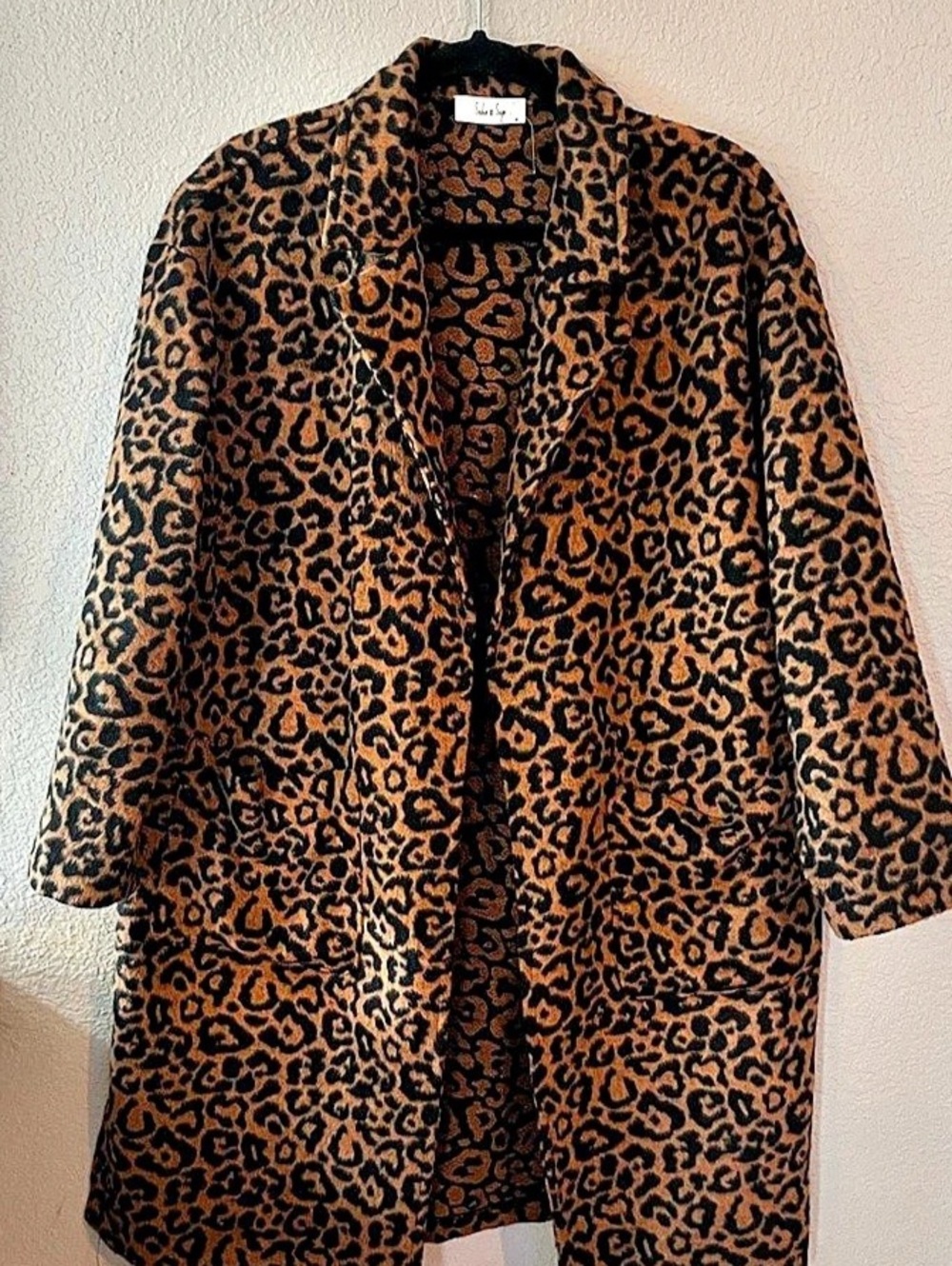 Sadie & Sage Leopard Print Coat Size Medium Like New